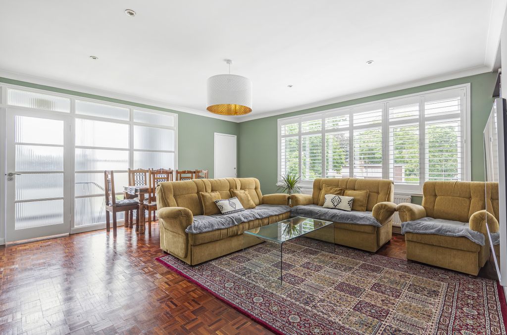 Property photo 1 of 13 858307 (11).Jpg