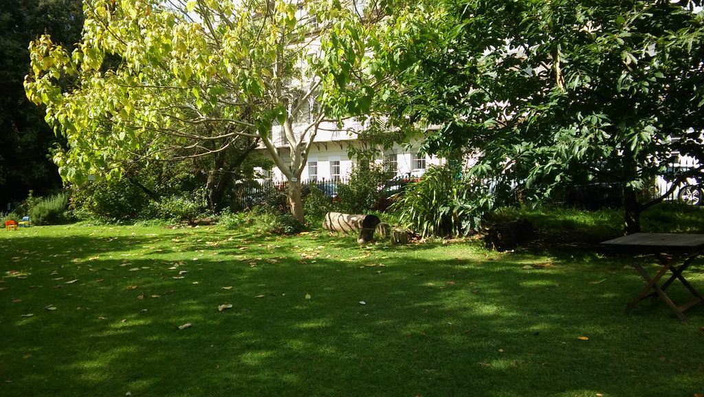 Property photo 3 of 21