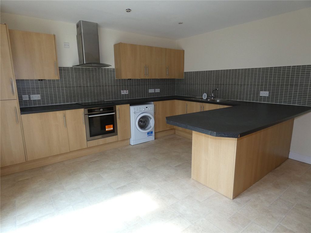 Property photo 3 of 12 Picture No. 02