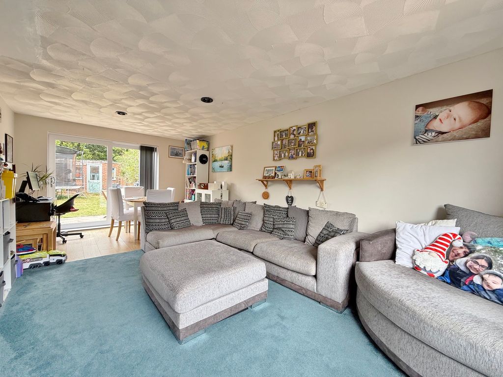 Property photo 2 of 15 Img_6857