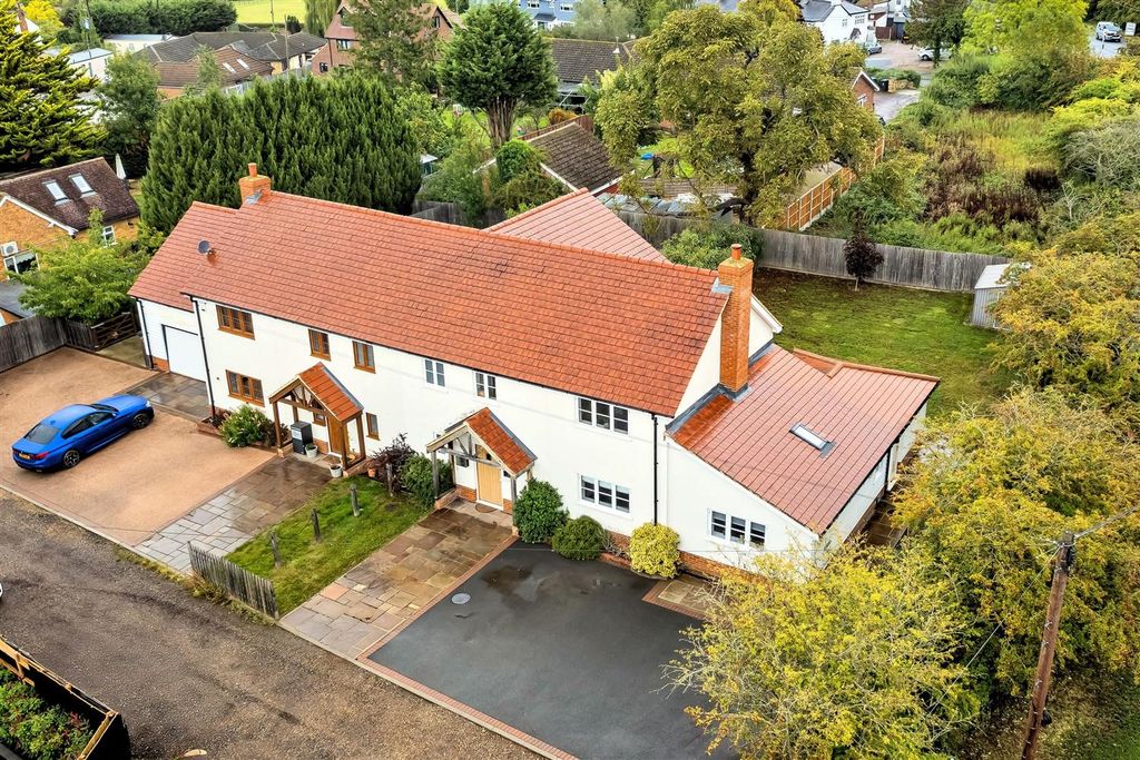 Property photo 1 of 45 1A, Bumbles Green Aerial  (17).Jpg