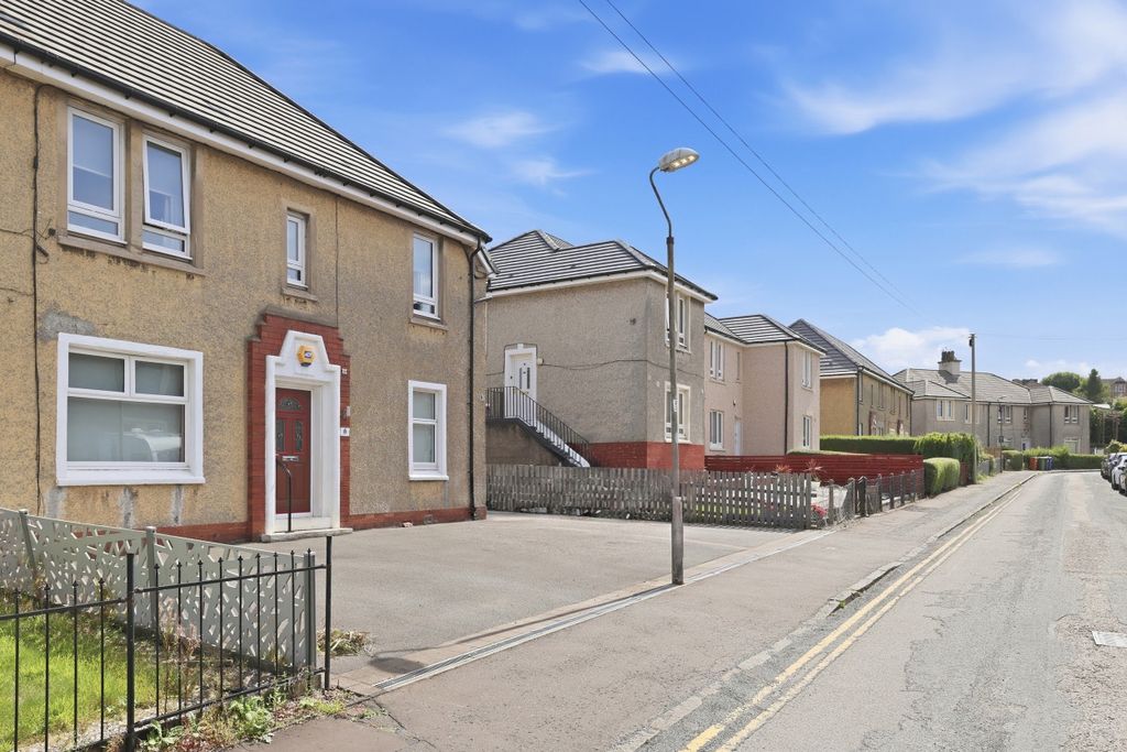Property photo 1 of 30