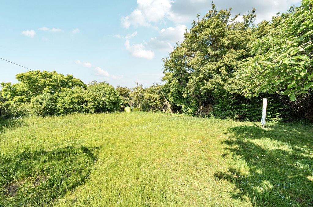 Property photo 3 of 12 1294494-14-682B48...