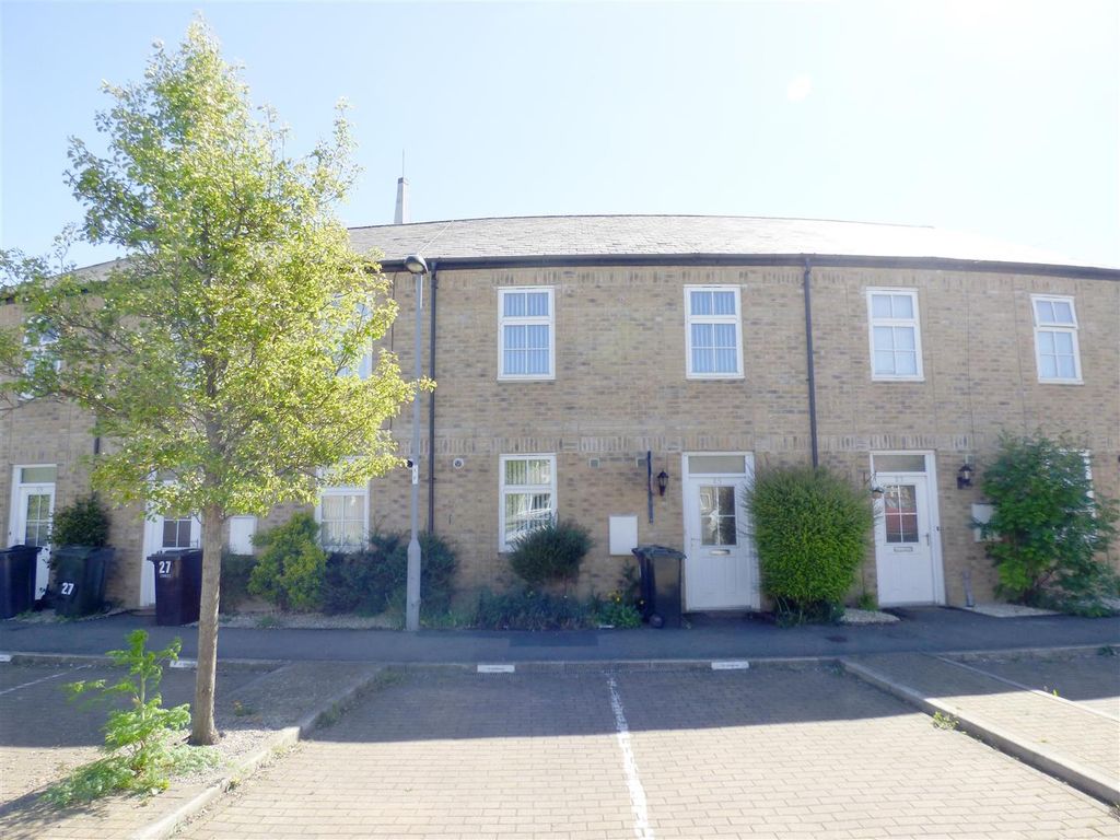 Property photo 1 of 12