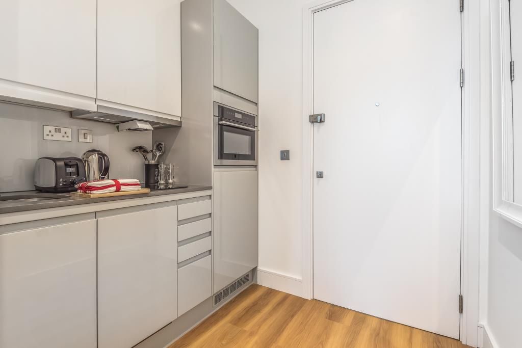 Property photo 3 of 12 Main