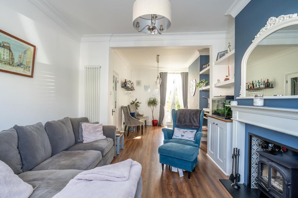 Property photo 3 of 24 Sitting And Dining Room.Jpg