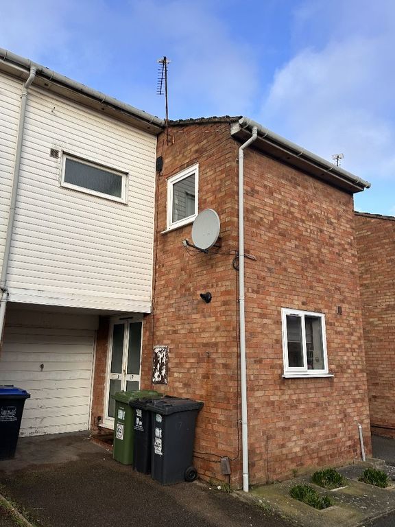 Property photo 2 of 14