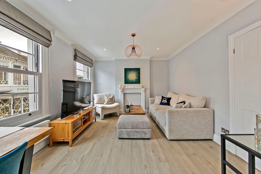 Property photo 3 of 9 Living Room