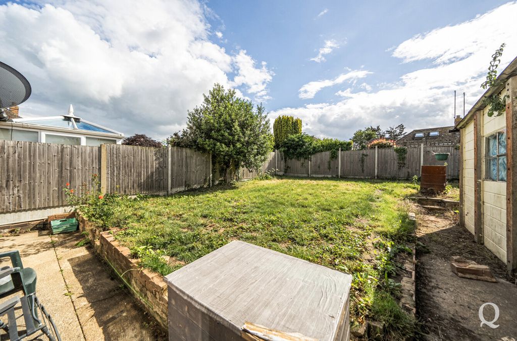 Property photo 3 of 18 cd774B9d-118d-412...