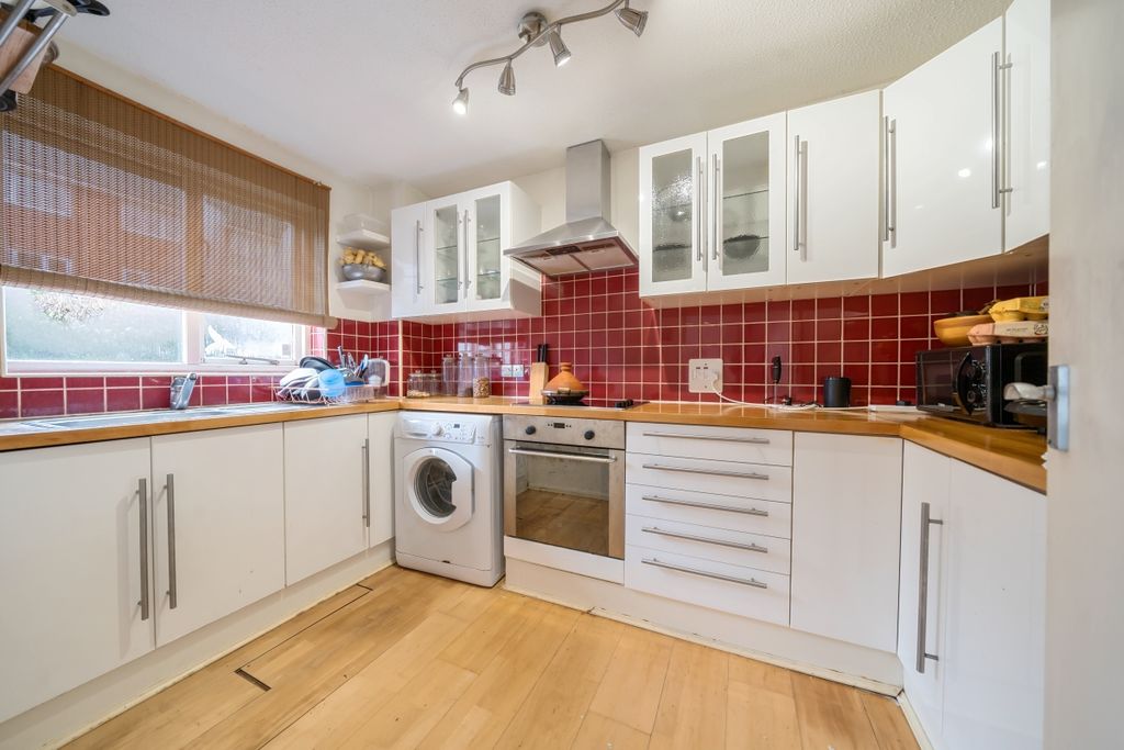 Property photo 2 of 6 1082129 (5)
