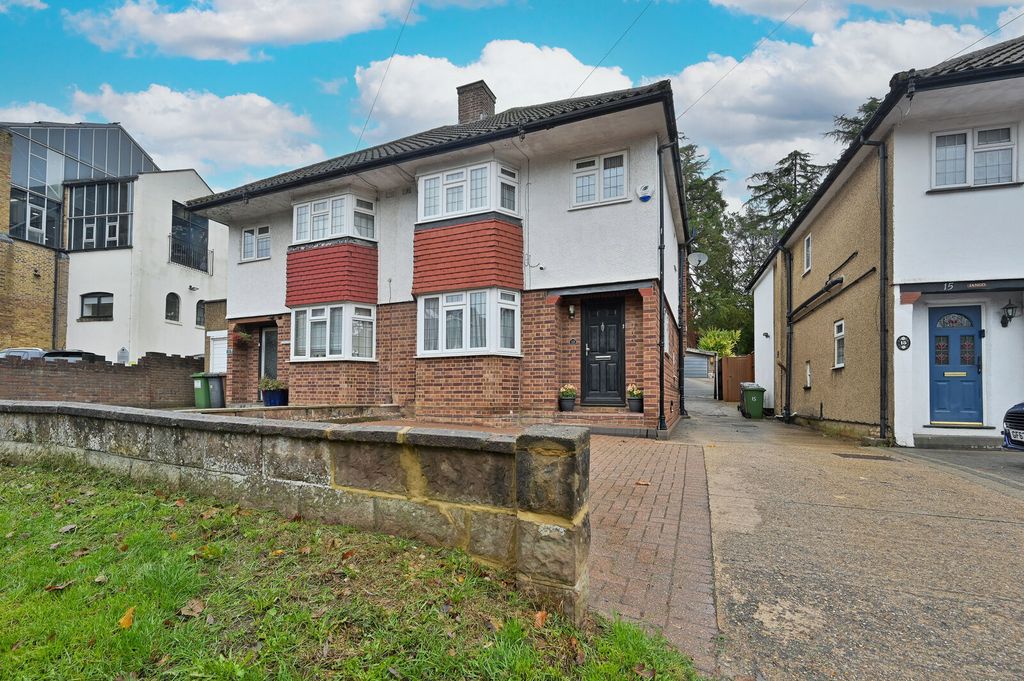 Property photo 1 of 19