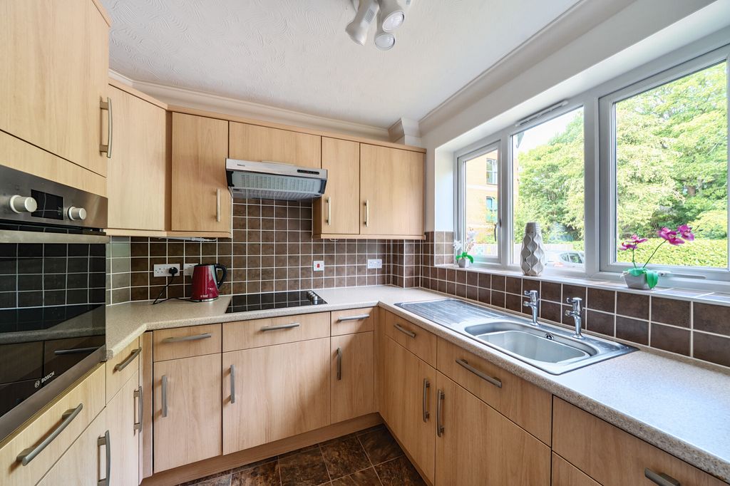 Property photo 3 of 7