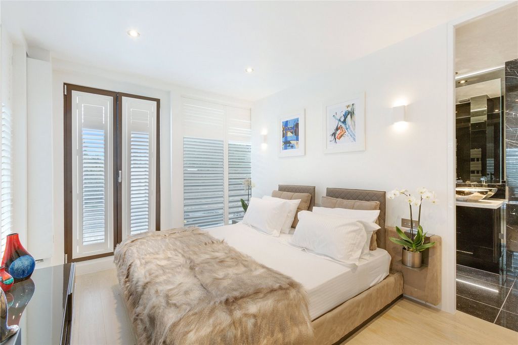 Property photo 3 of 27