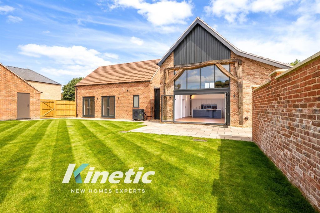 Property photo 1 of 29 4122890