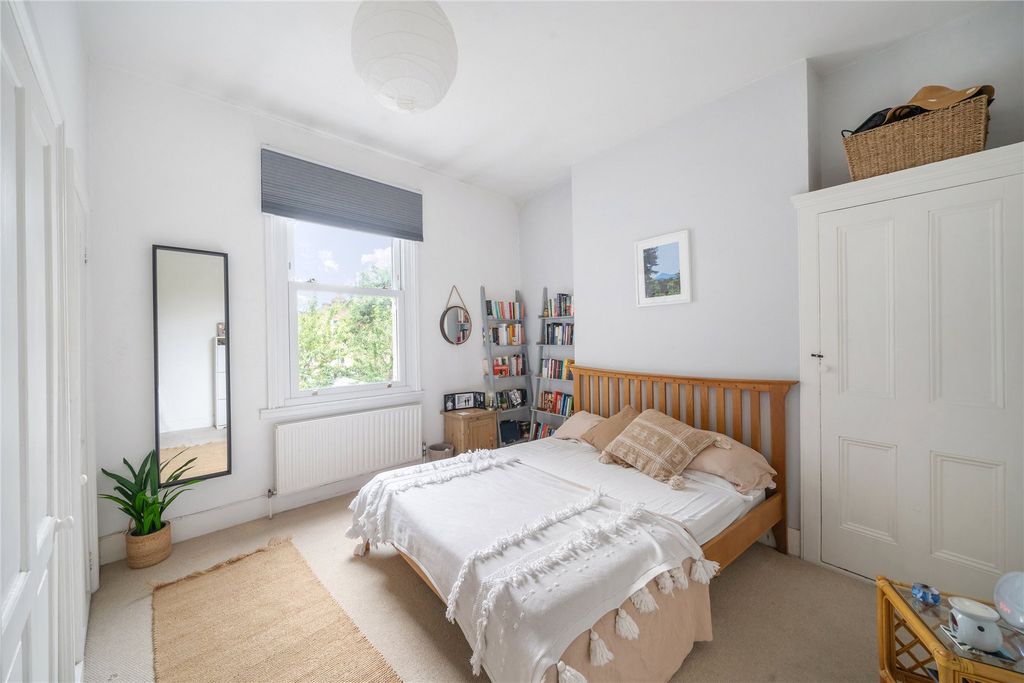 Property photo 3 of 10 Picture No. 07