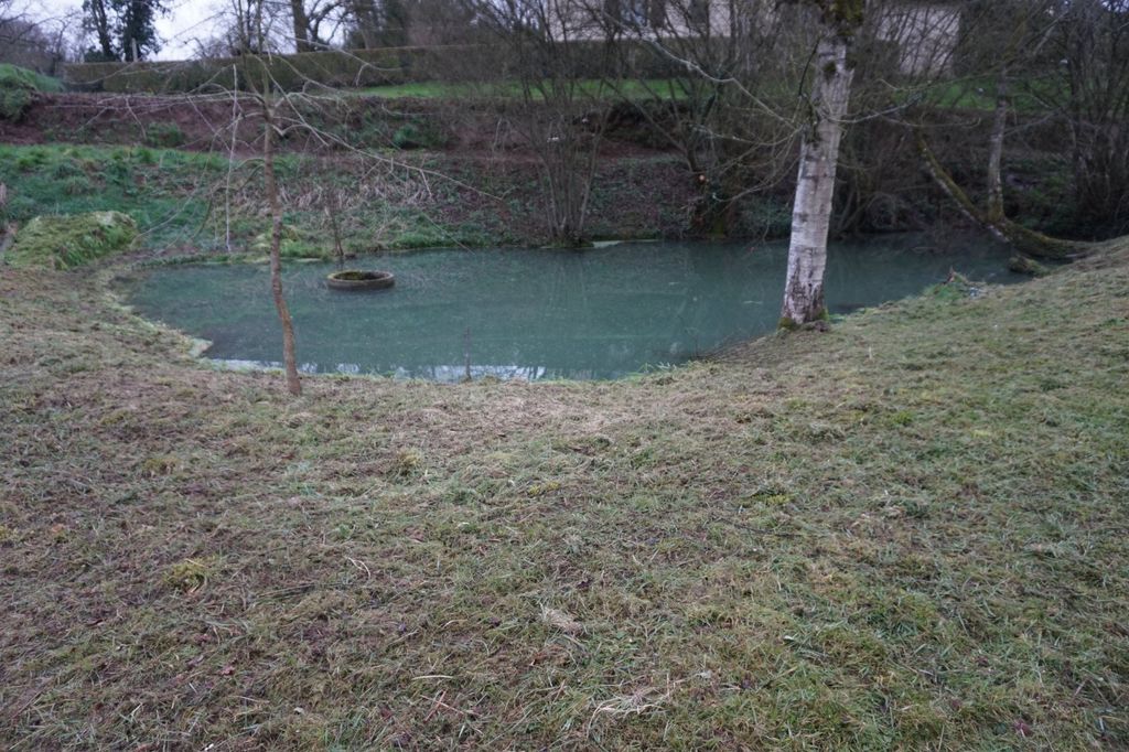 Property photo 1 of 3
