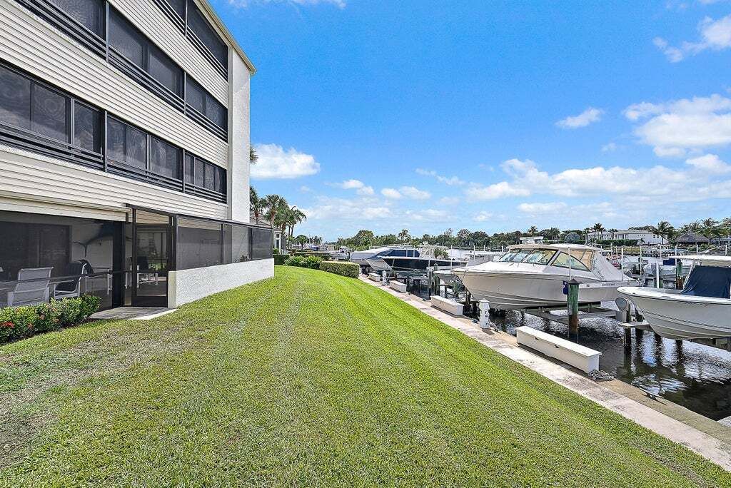 Property photo 1 of 2 <Alttext/>