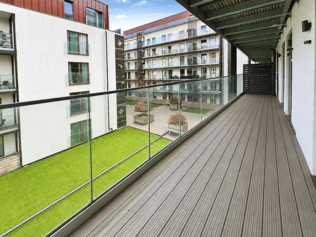 Property photo 1 of 8 Pbox-Img.Png