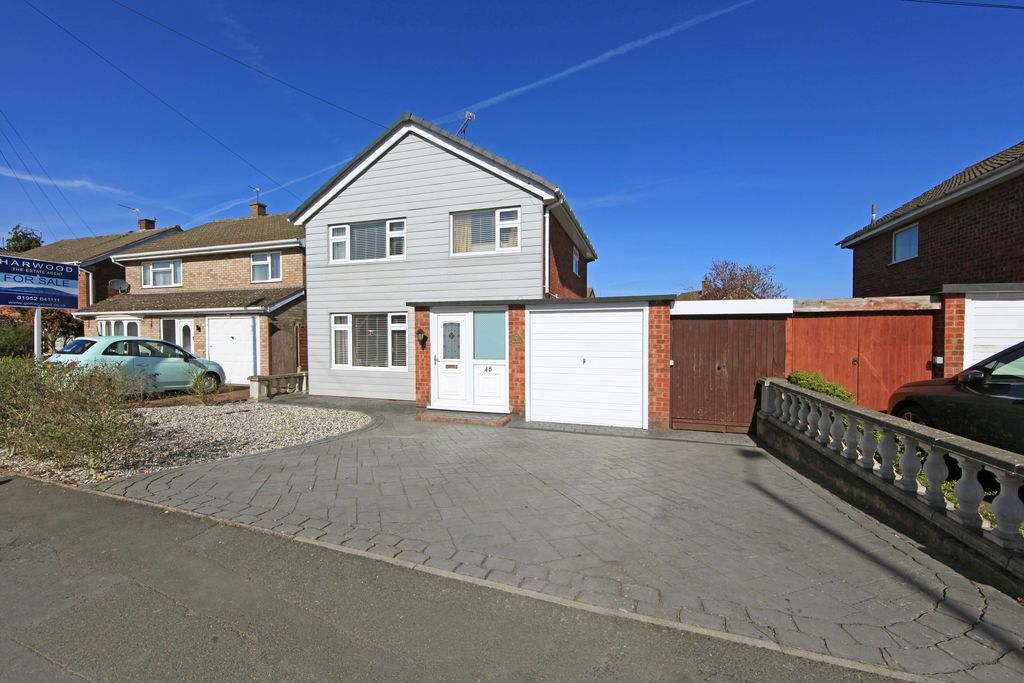 Property photo 1 of 23 Photo 3