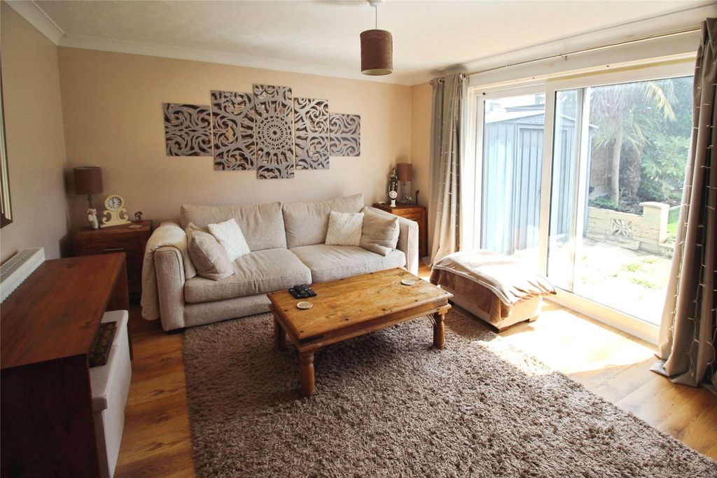 Property photo 3 of 12 Picture No. 03