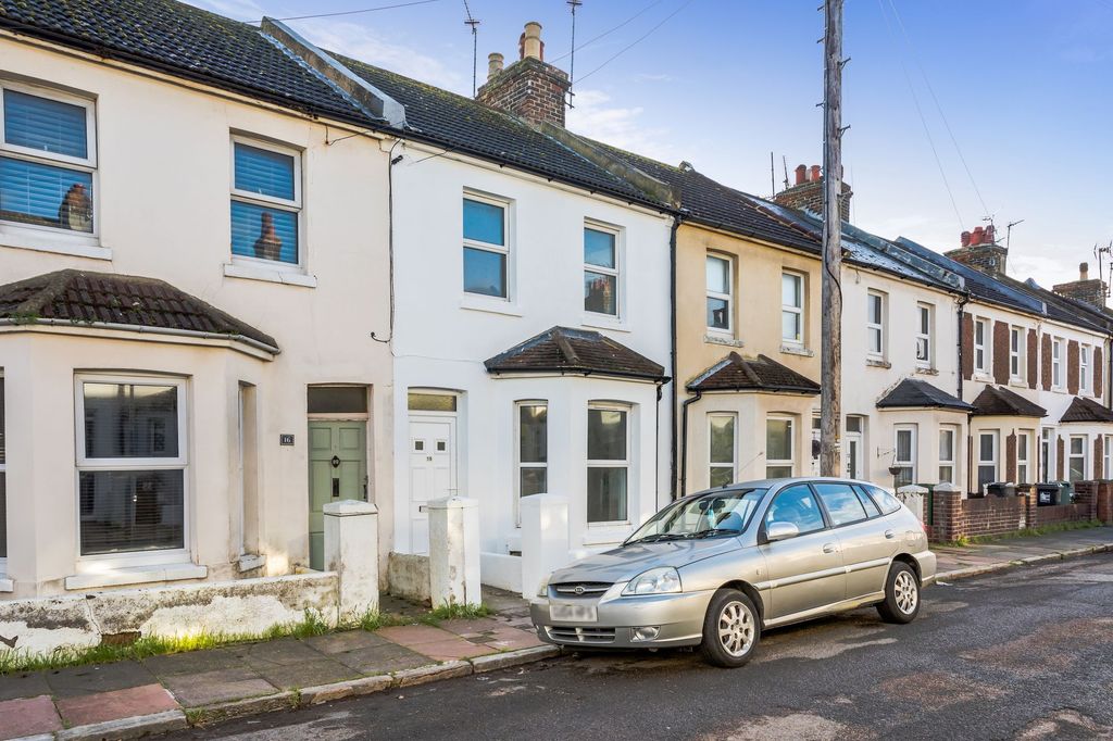 Property photo 1 of 10