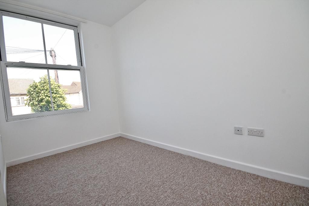 Property photo 3 of 4 Bedroom