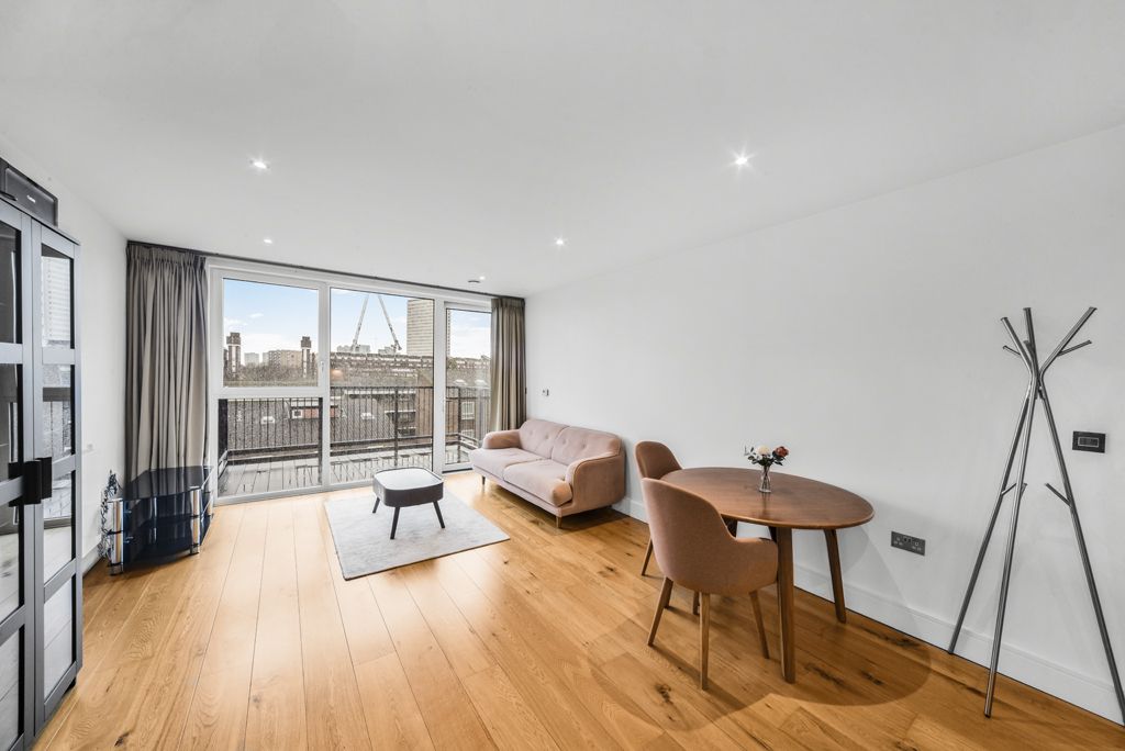 Property photo 2 of 24 Picture No. 28