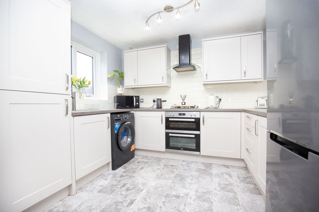 Property photo 2 of 14 Mw-10317