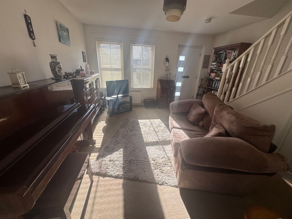 Property photo 3 of 12 3.Jpeg