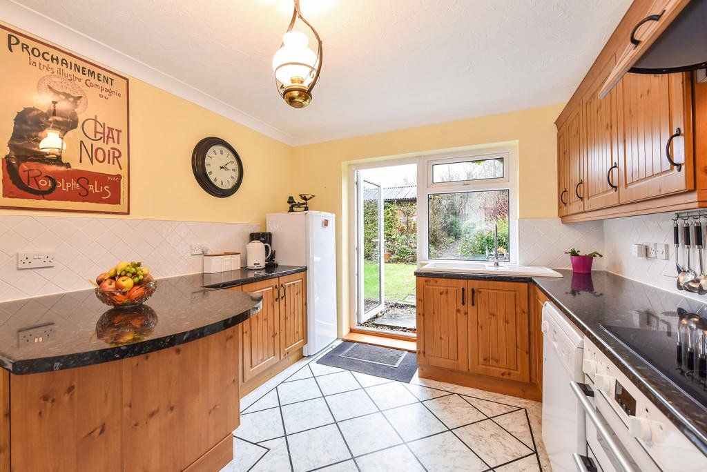 Property photo 3 of 14 Picture No. 11