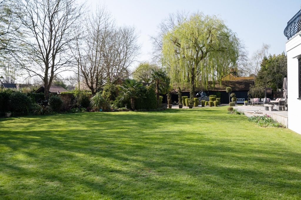Additional image 4 of 5 bed detached house for saleFerry Road, Bray, Maidenhead, Berkshire SL6