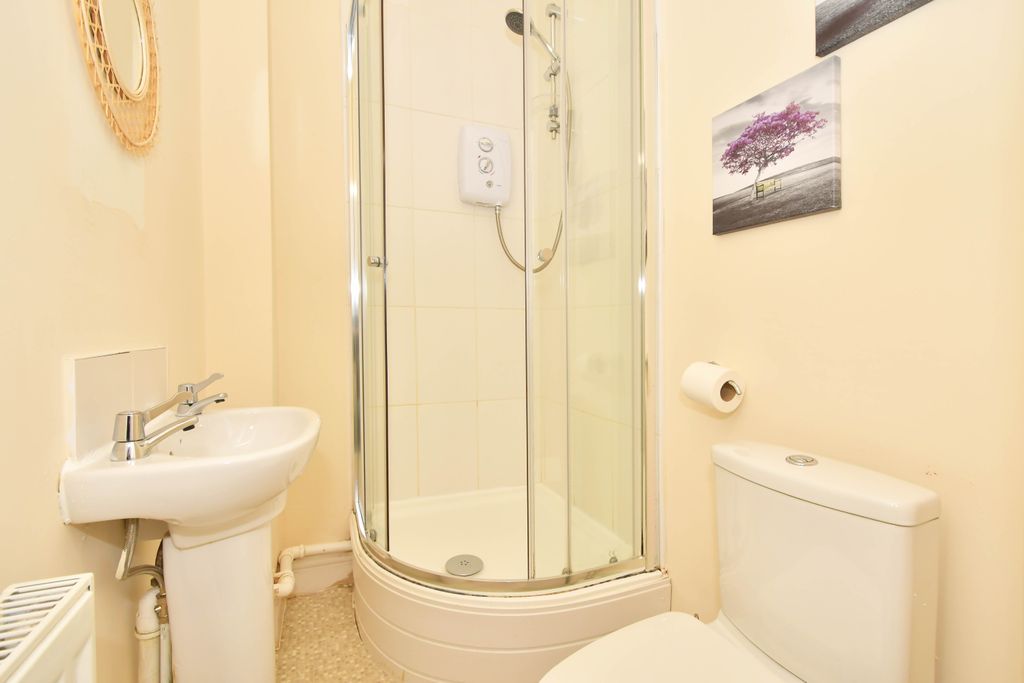 Property photo 3 of 10 Room 4 Double Ensuite With Tvroom 2 Double Ensuite With TV