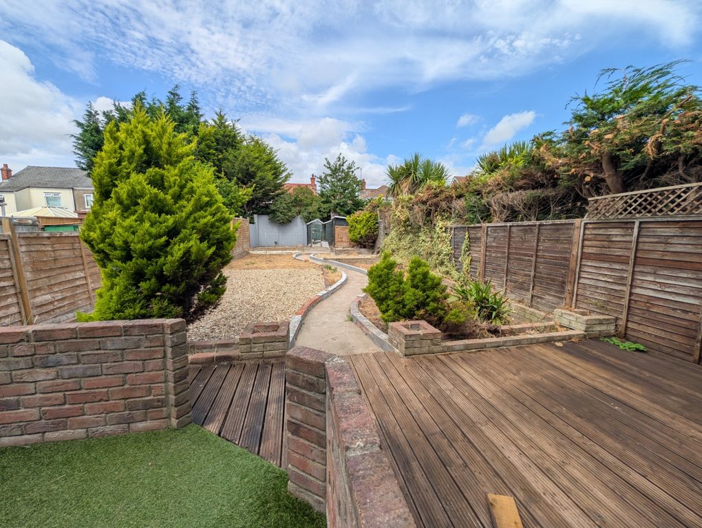 Property photo 2 of 18 Rear Garden