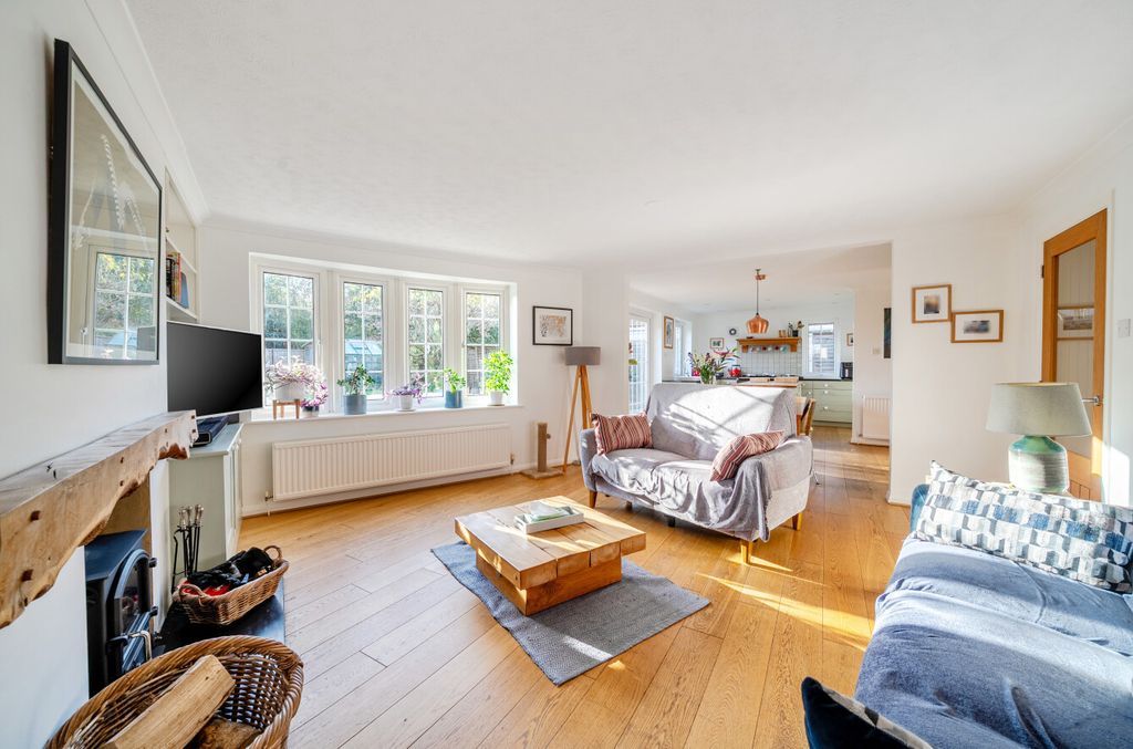 Property photo 2 of 21 1375474-20-691Afd...