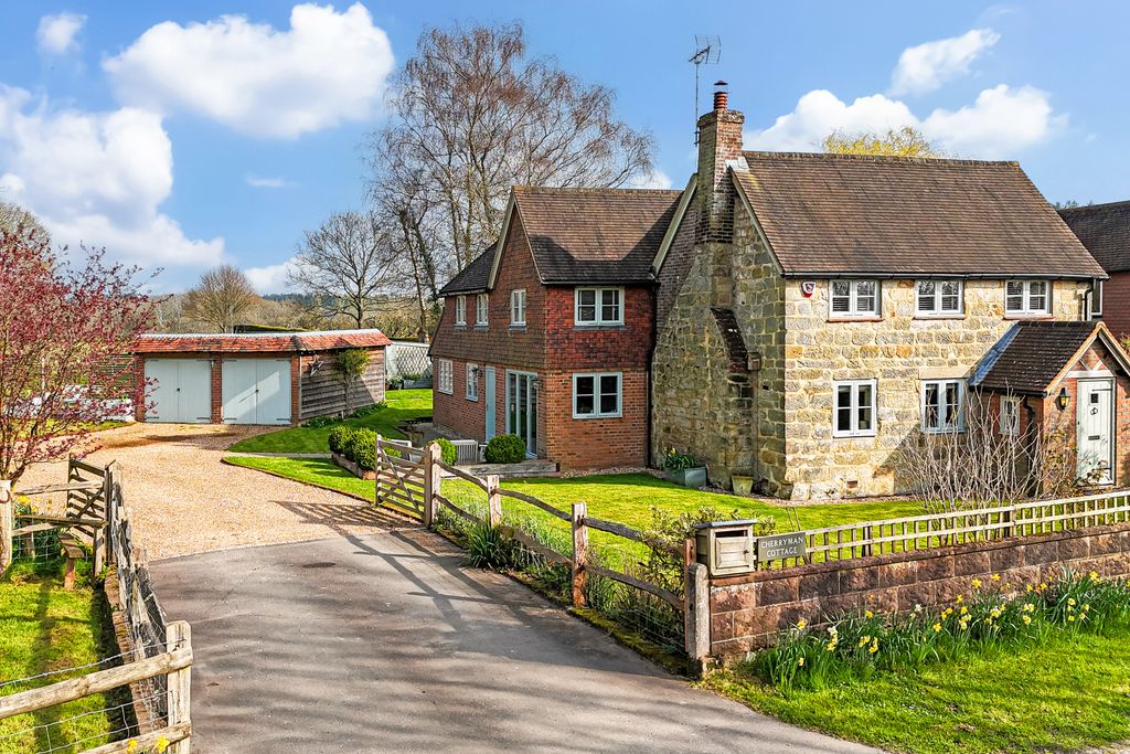 Property photo 1 of 21