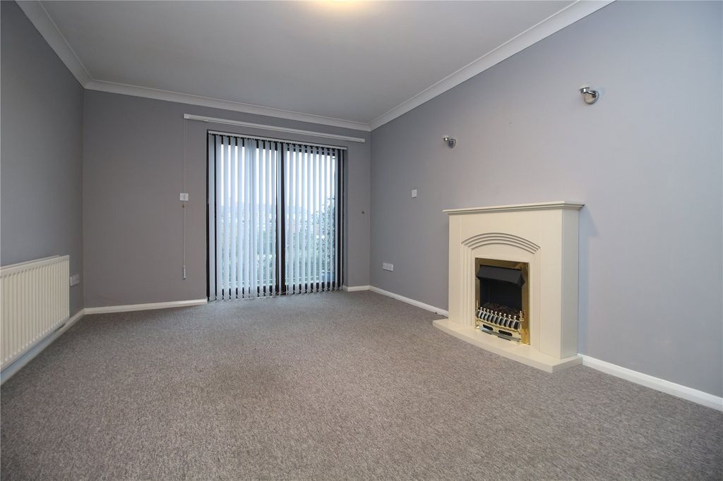 Property photo 3 of 11 Picture No. 42