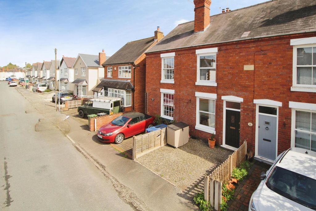 Property photo 2 of 24