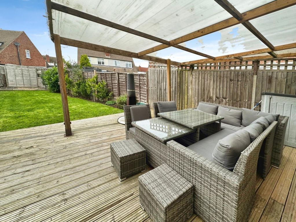 Property photo 2 of 14 Rear Garden