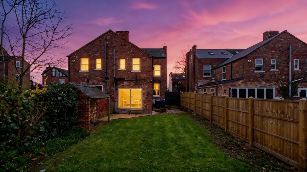 Property photo 1 of 34 5002030