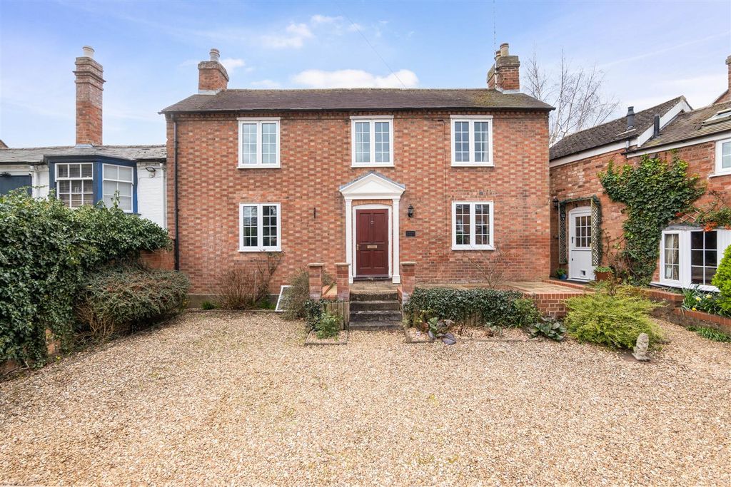 Property photo 1 of 14