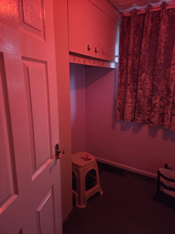 Property photo 2 of 25