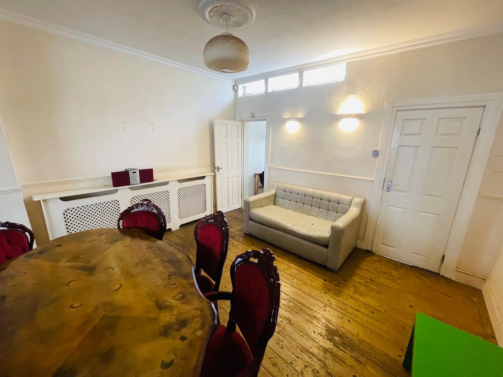 Property photo 3 of 15 Photo #3