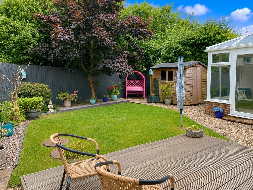 Property photo 3 of 24 3 - Picture No. 03