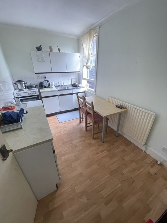 Property photo 3 of 5 4205053