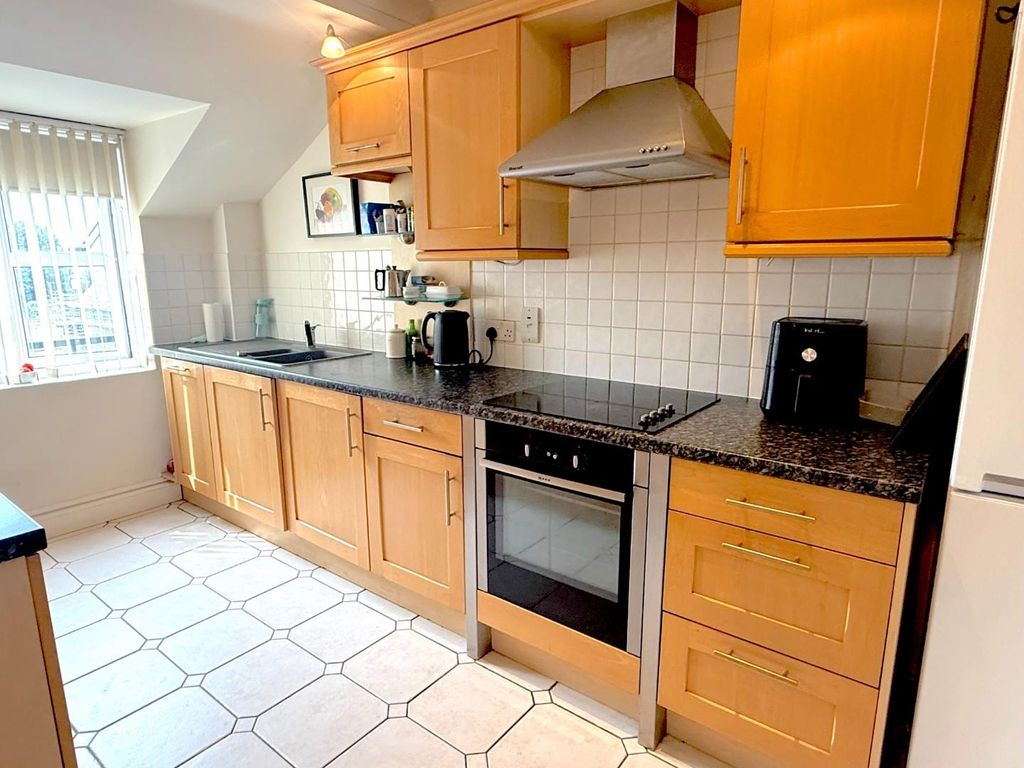 Property photo 2 of 16 Img_2579-1.Jpg