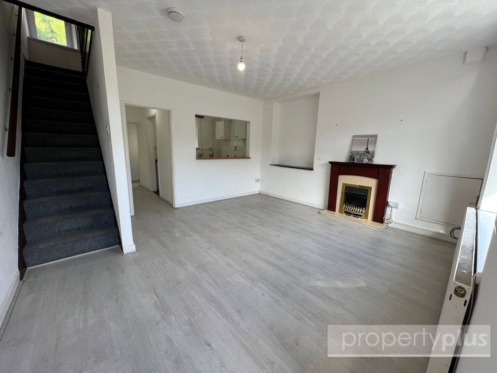 Property photo 2 of 9 Picture No. 08