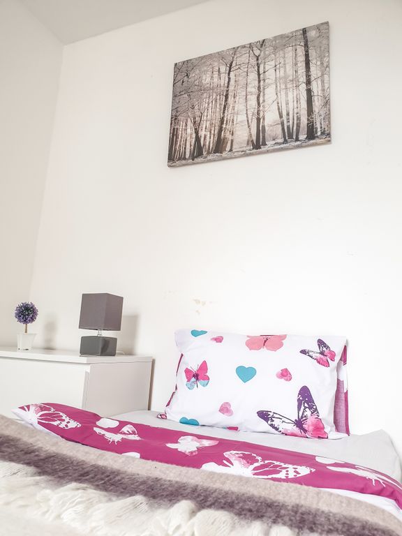 Property photo 3 of 7