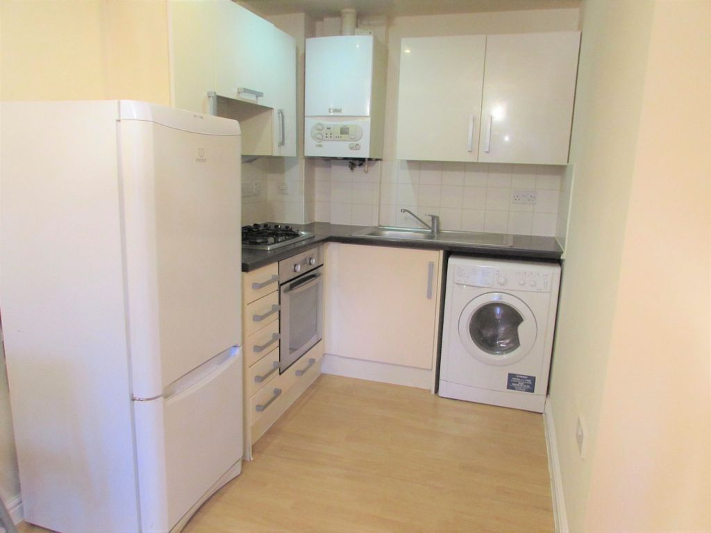 Property photo 1 of 5 Birchfield, Palmerston Road, Harrow Wealdstone, Middlesex Ha3