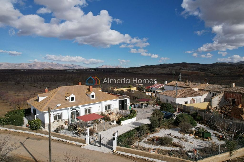 Property photo 1 of 30