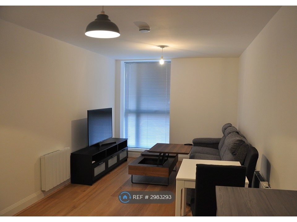 Property photo 2 of 8 Living Room